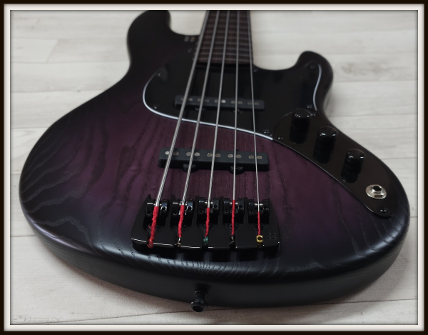 Preview: Sandberg California II TT5 passiv Fretless, Open Pore Violetburst